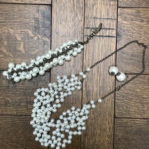 Pearl necklace, bracelet, and drop earring set